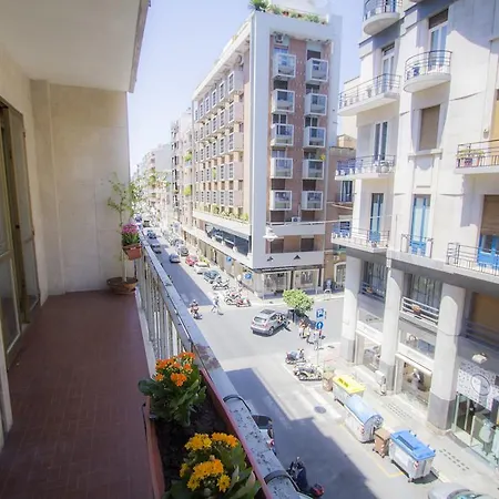 Grand Apartment *